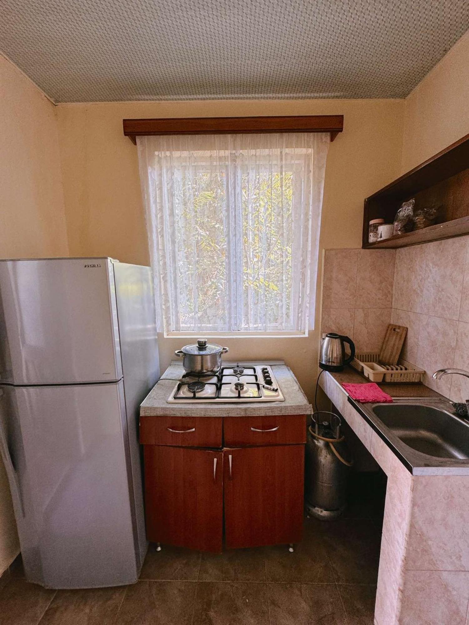 Achi Guest House Makhinjauri Exteriér fotografie