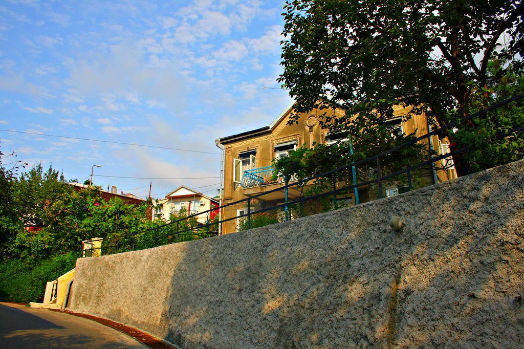 Achi Guest House Makhinjauri Exteriér fotografie