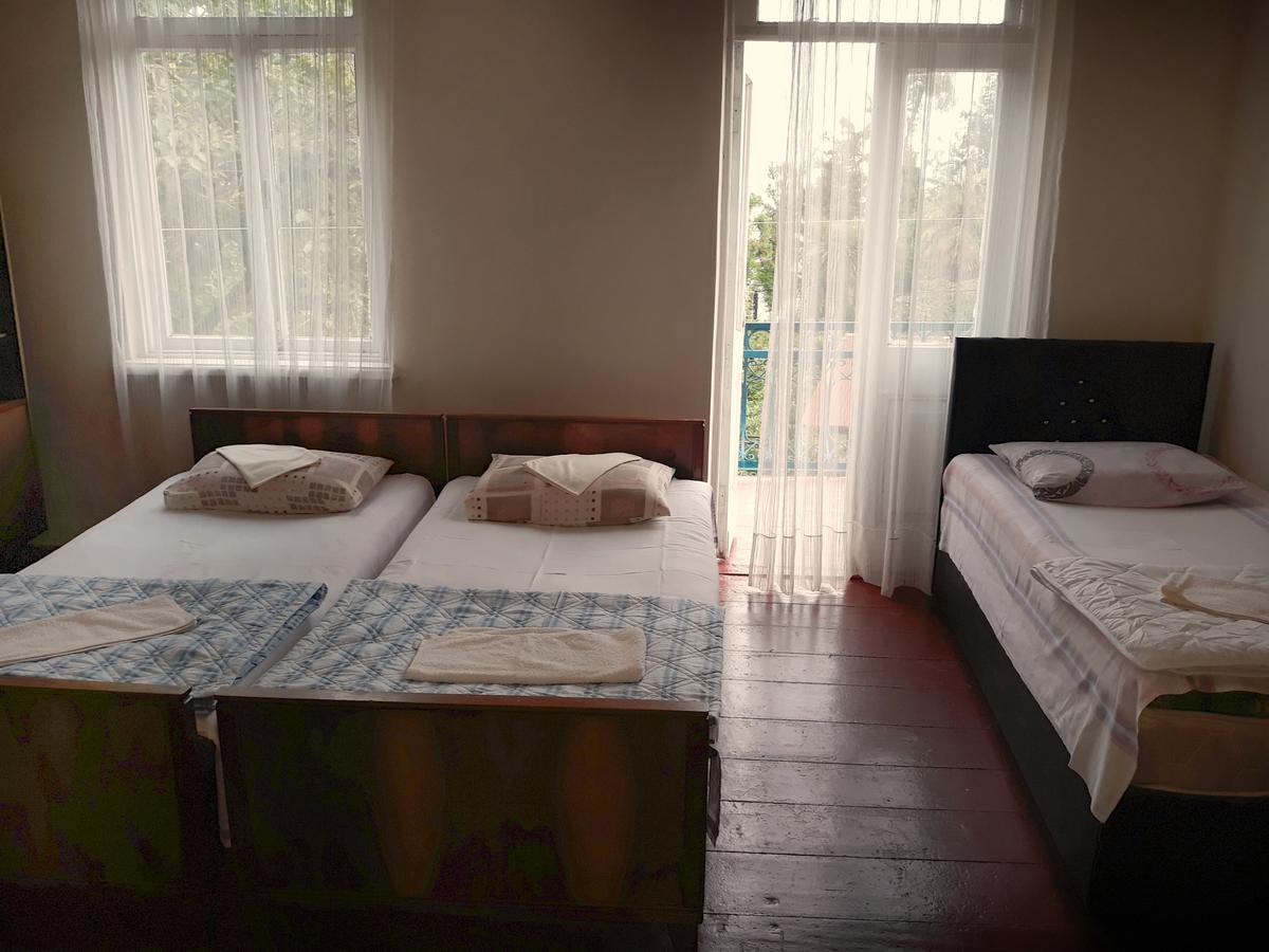 Achi Guest House Makhinjauri Exteriér fotografie